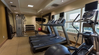 フィットネスルーム