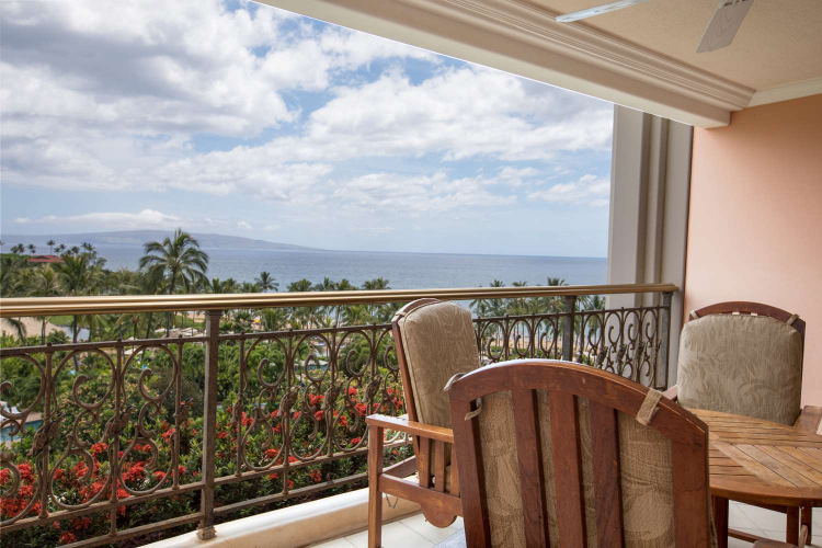 ナプア クラブ ナニスイート バルコニー 一例