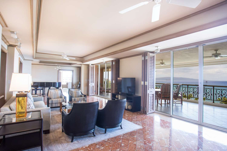 ナプア クラブ グランドスイート リビングルーム 一例