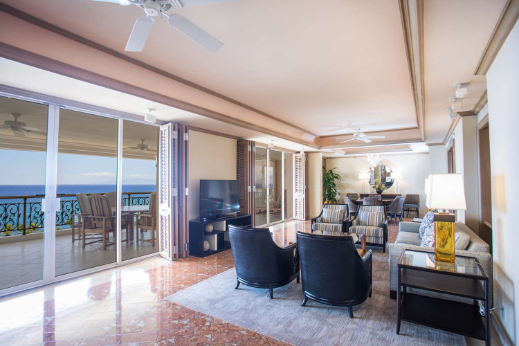 ナプア クラブ グランドスイート リビングルーム 一例