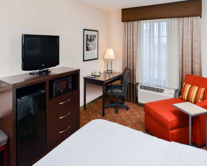 【スタディー】キングベッド1台　