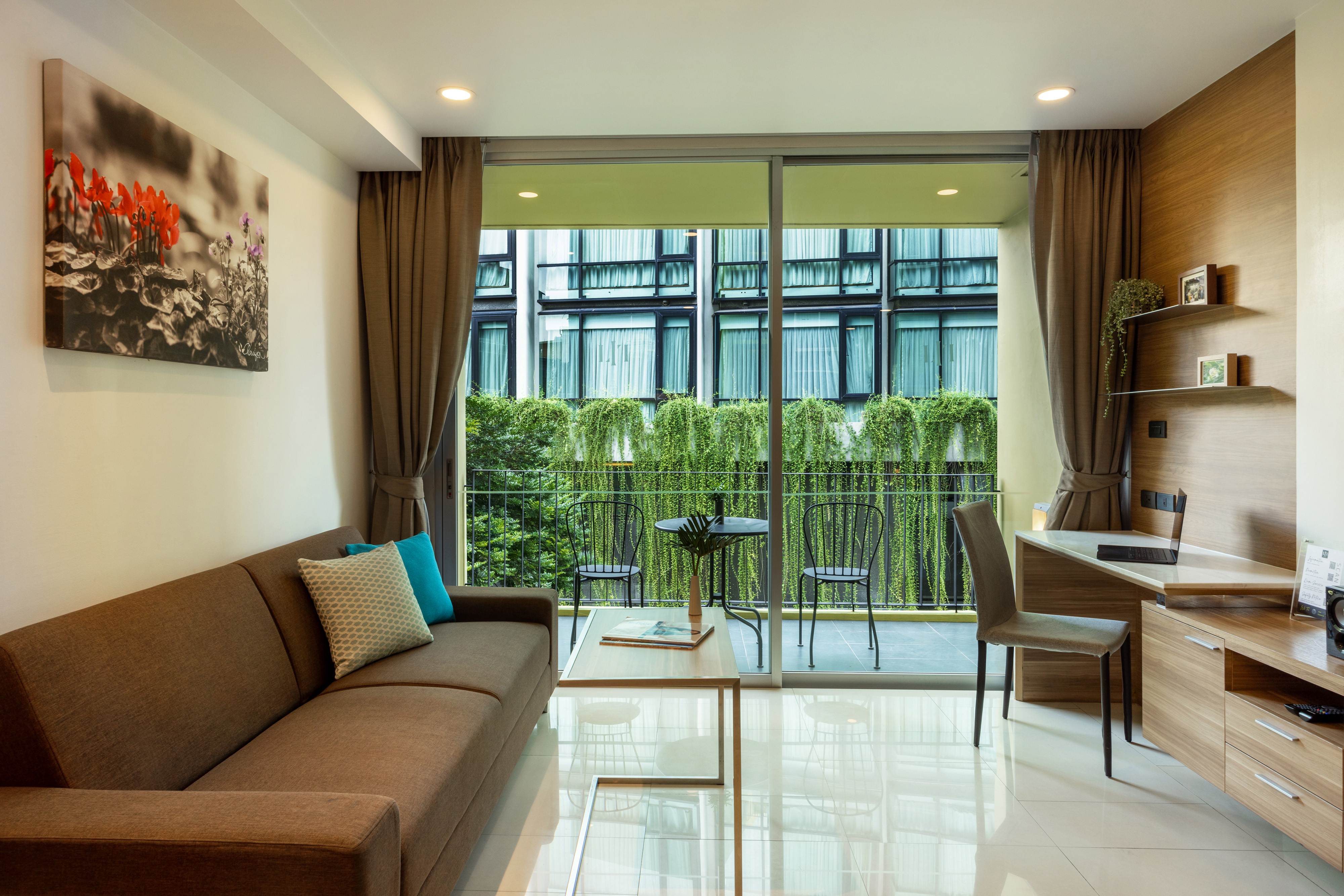 One Bedroom Deluxe Suite - Living room