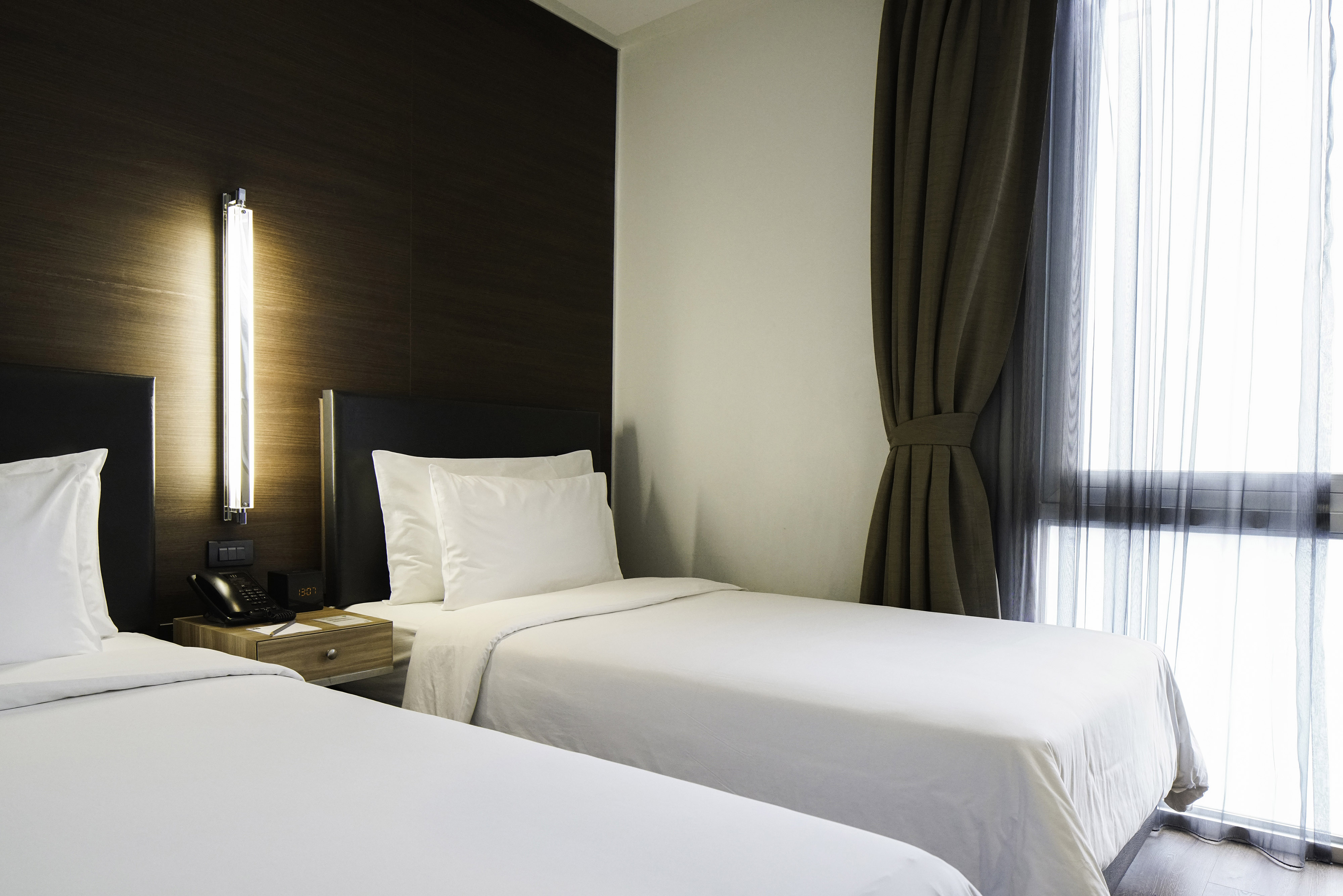 One Bedroom Superior Suite - Bedroom