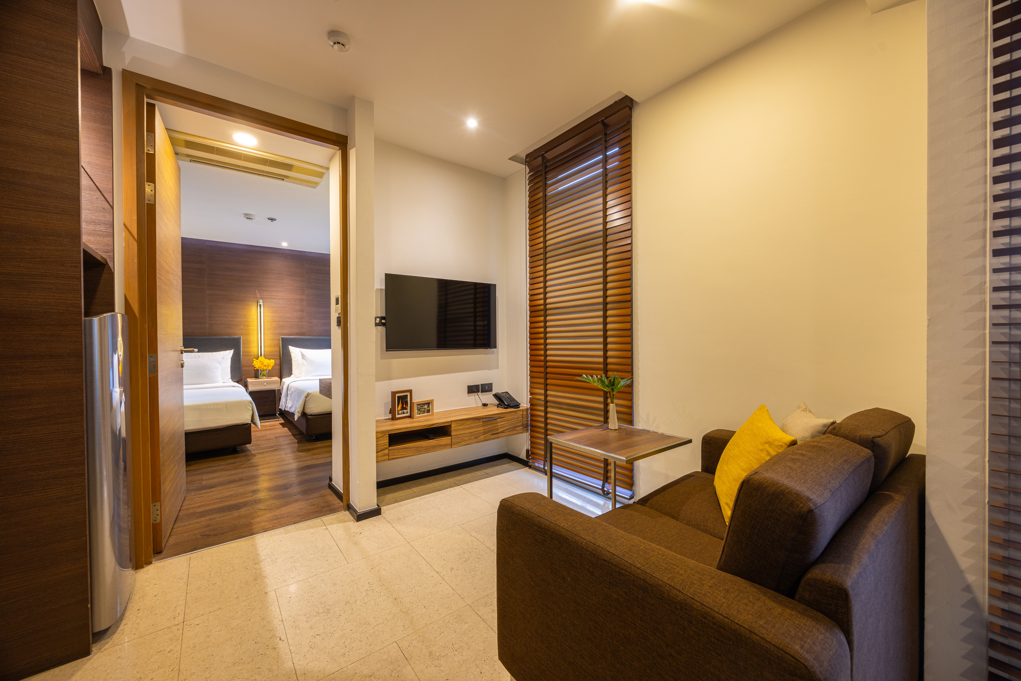 One Bedroom Superior Suite - Living room