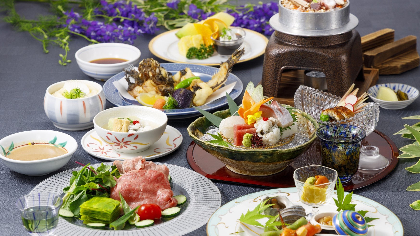 【飛天館プレミアム】2025年7月8月料理長特選◆讃岐オリーブ牛冷しゃぶと虎魚の唐揚げ【個室確約】