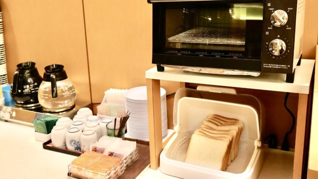 ビュッフェ朝食無料