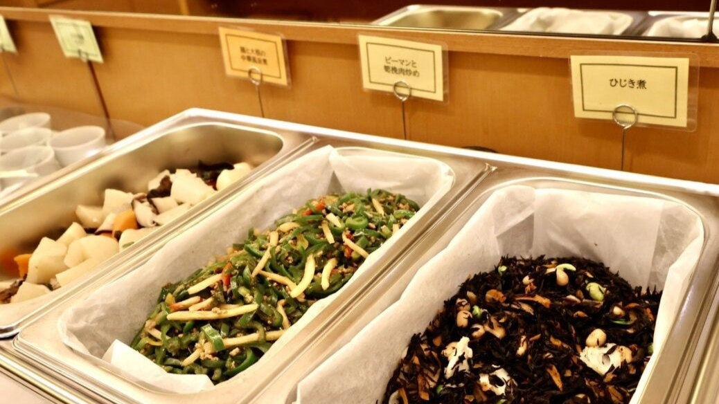 ビュッフェ朝食無料