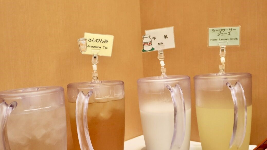 ビュッフェ朝食無料