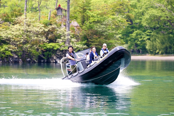【お手軽便利】ご宿泊（１泊２食）と、爽快＆絶景！十和田湖リブボートクルーズをセットにしたプランです