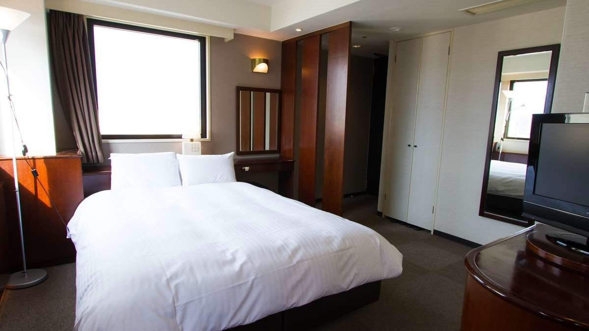 ◇プレミアムダブルルーム☆幅150cmベッド1台☆