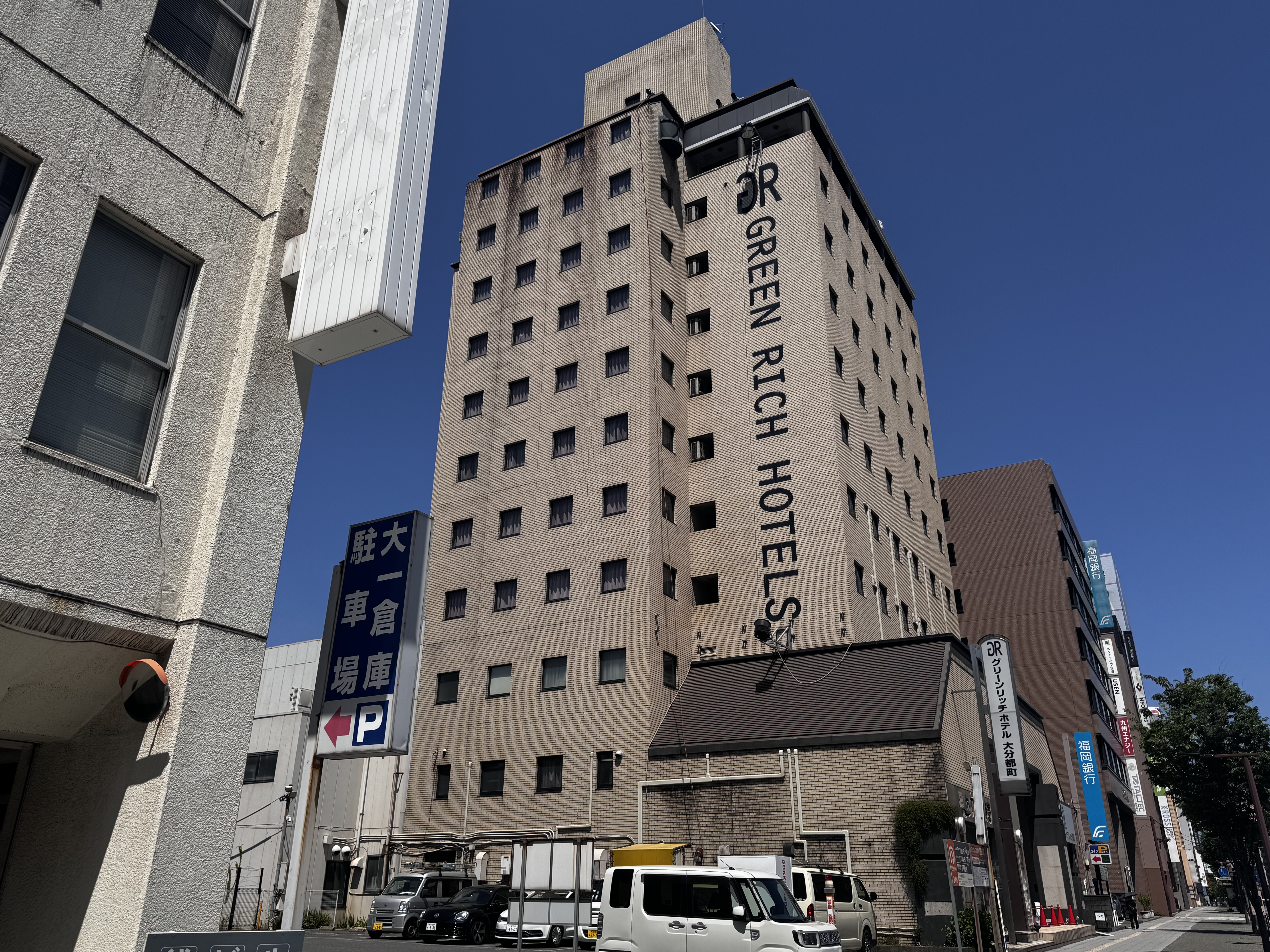 大一倉庫駐車場（外観）