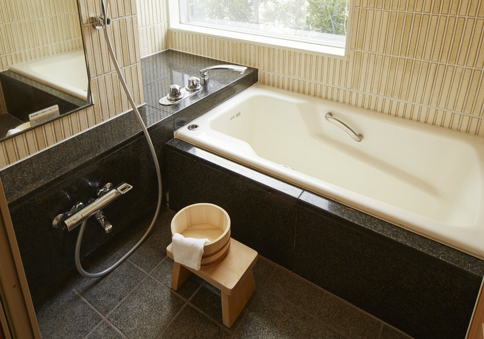 ■ Japanese-style bathroom