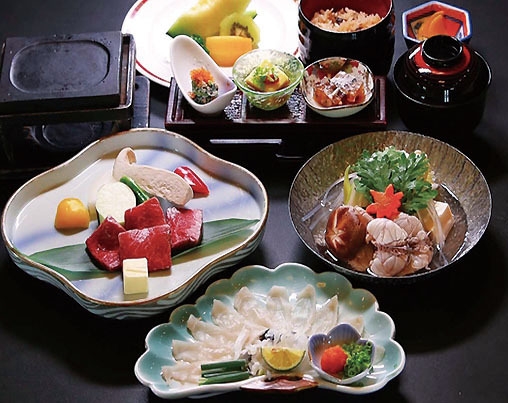 【二食付】佐賀牛と虎河豚の贅沢コラボ！佐賀牛虎河豚物語プラン★小倉駅より徒歩16分★