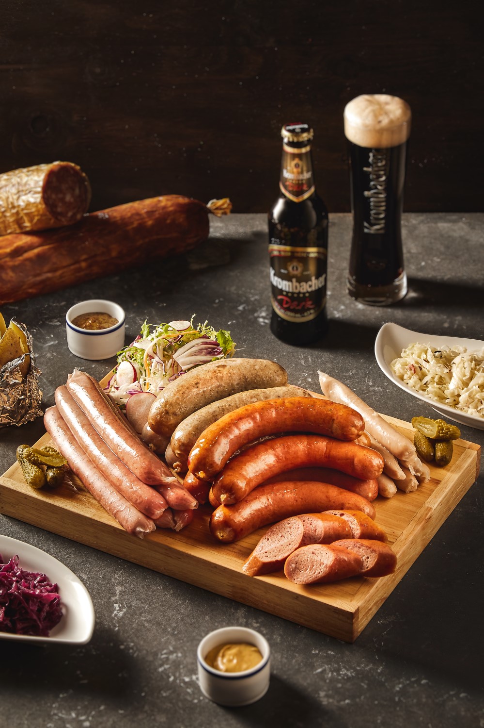 DUC BAO GARDENSTARTレストラン（デーウーホテル内）