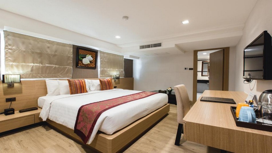 デラックスルーム