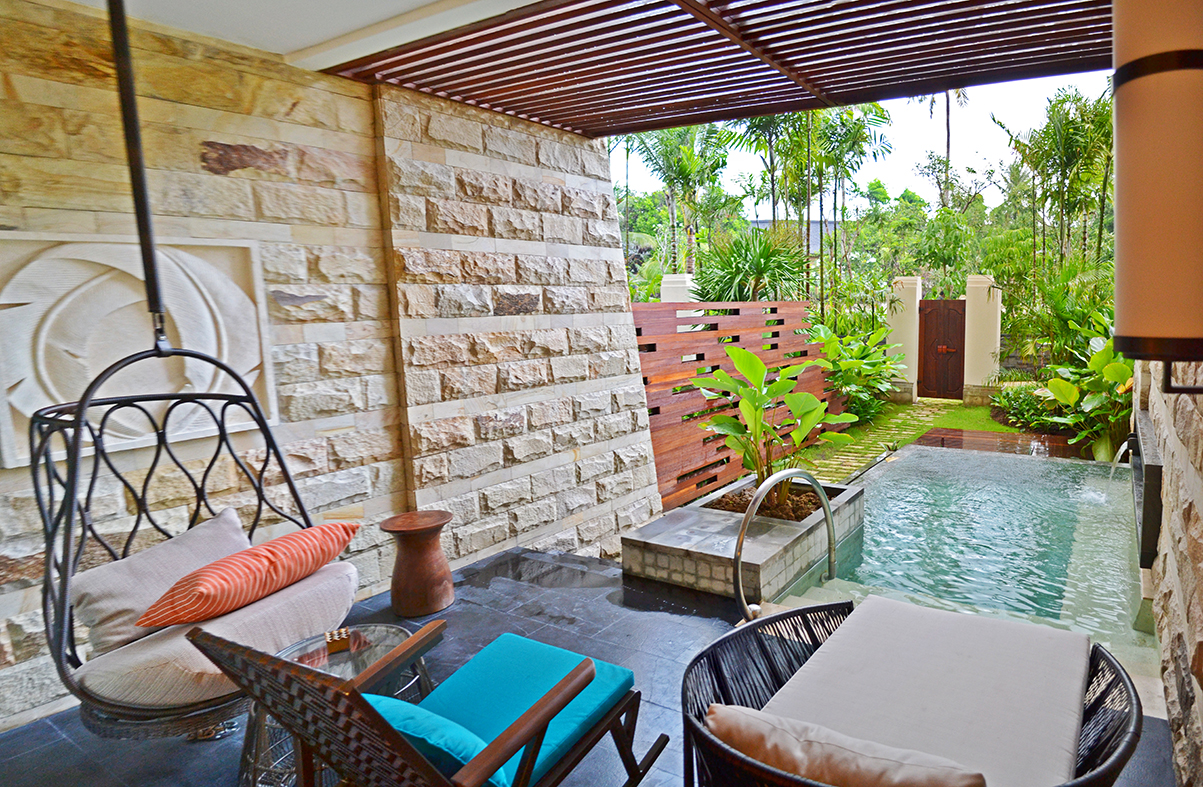 ラグジュアリー プールプランジ　一例