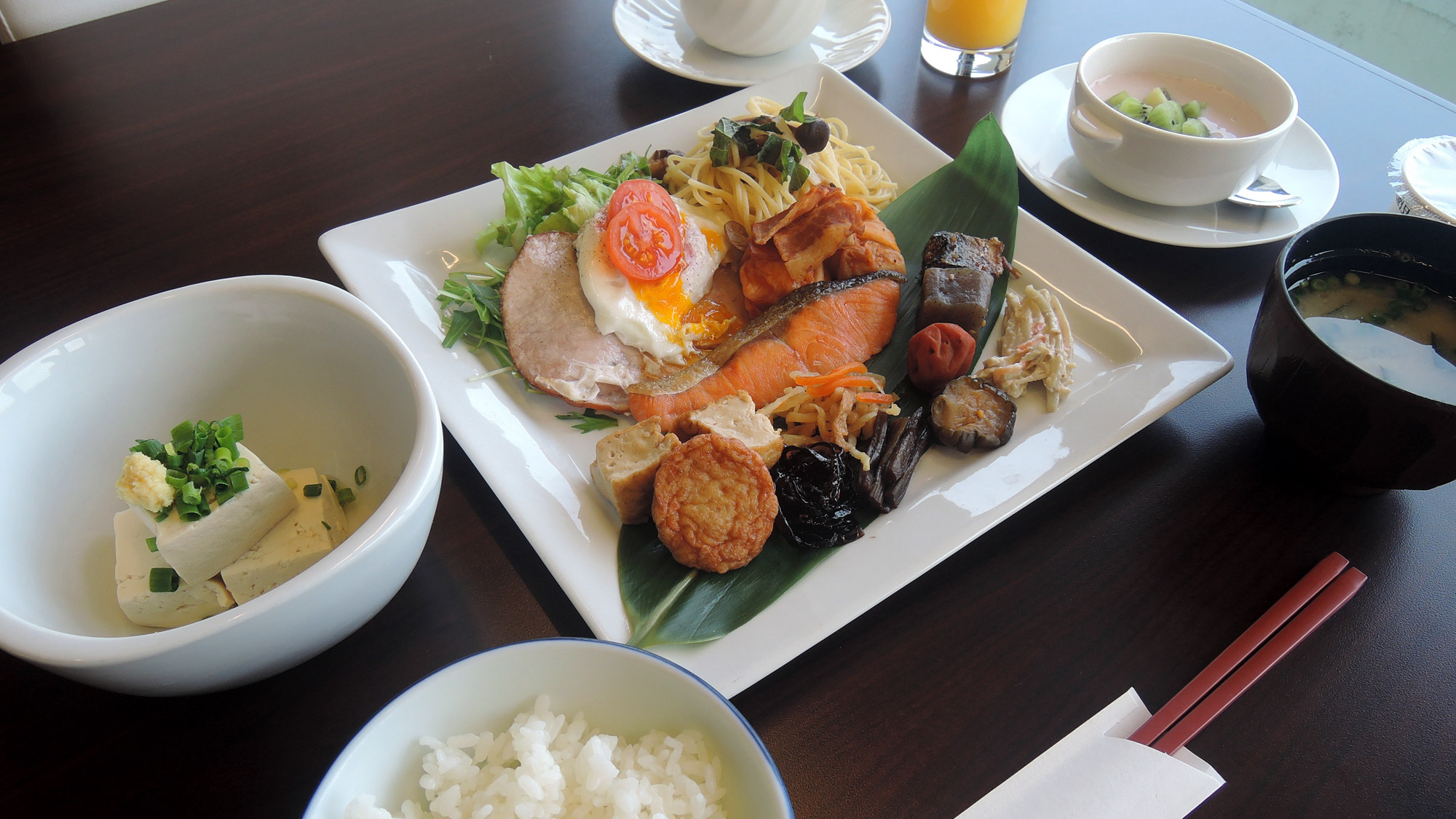 【朝食一例】バイキング又は和朝食でご用意致します