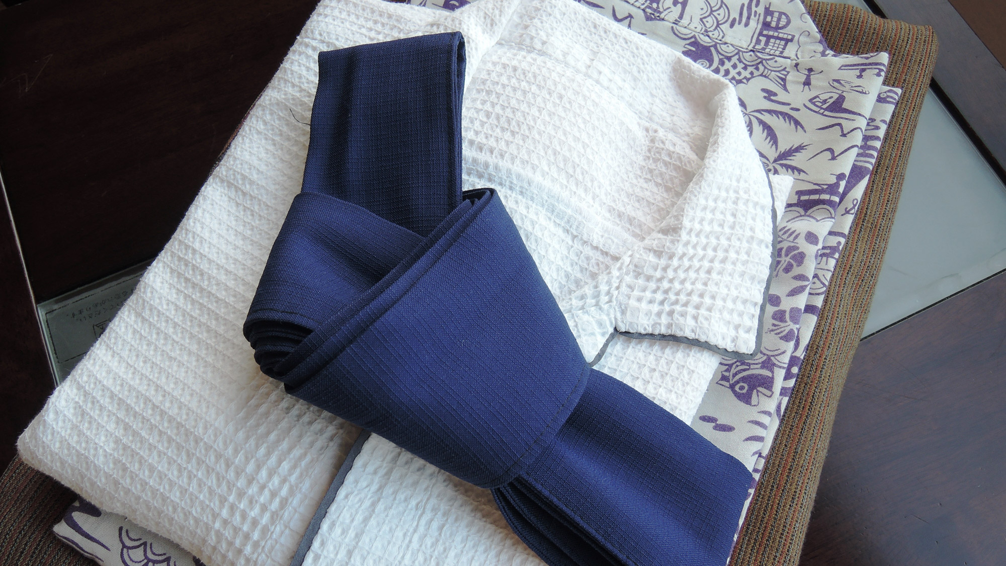 【客室アメニティ】浴衣やタオルなどご用意しております