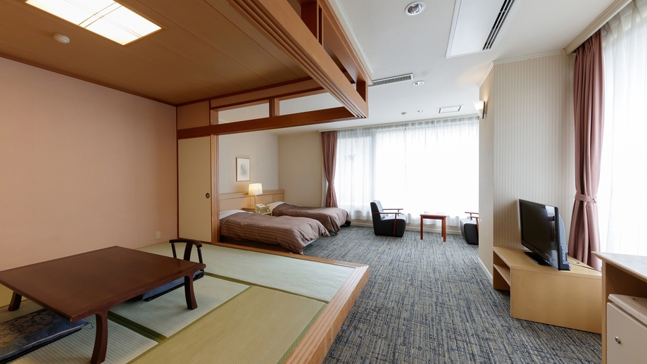【角部屋の眺望が良い和洋室で箒川を一望】1泊２食付創作和食膳＋ハーフバイキングプラン