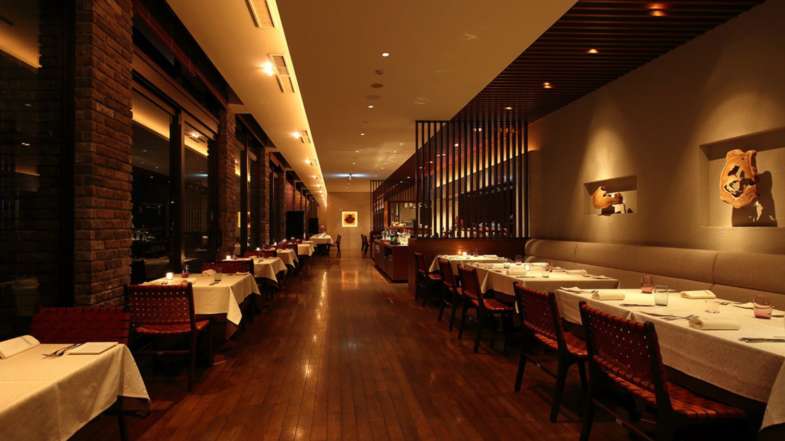 レストラン「ayana」