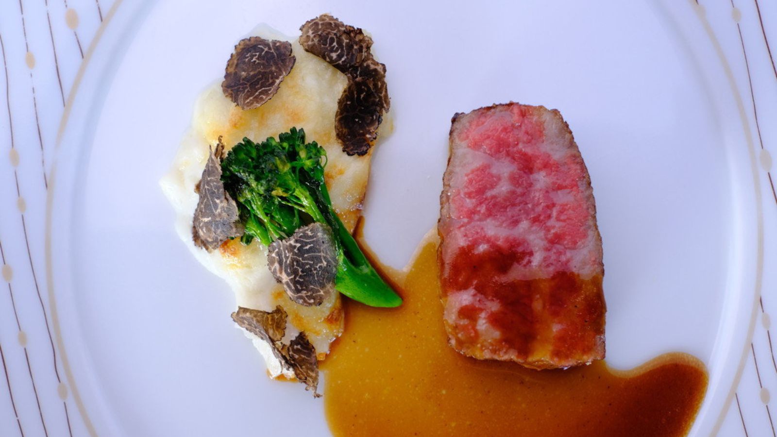 レストラン「okas」料理