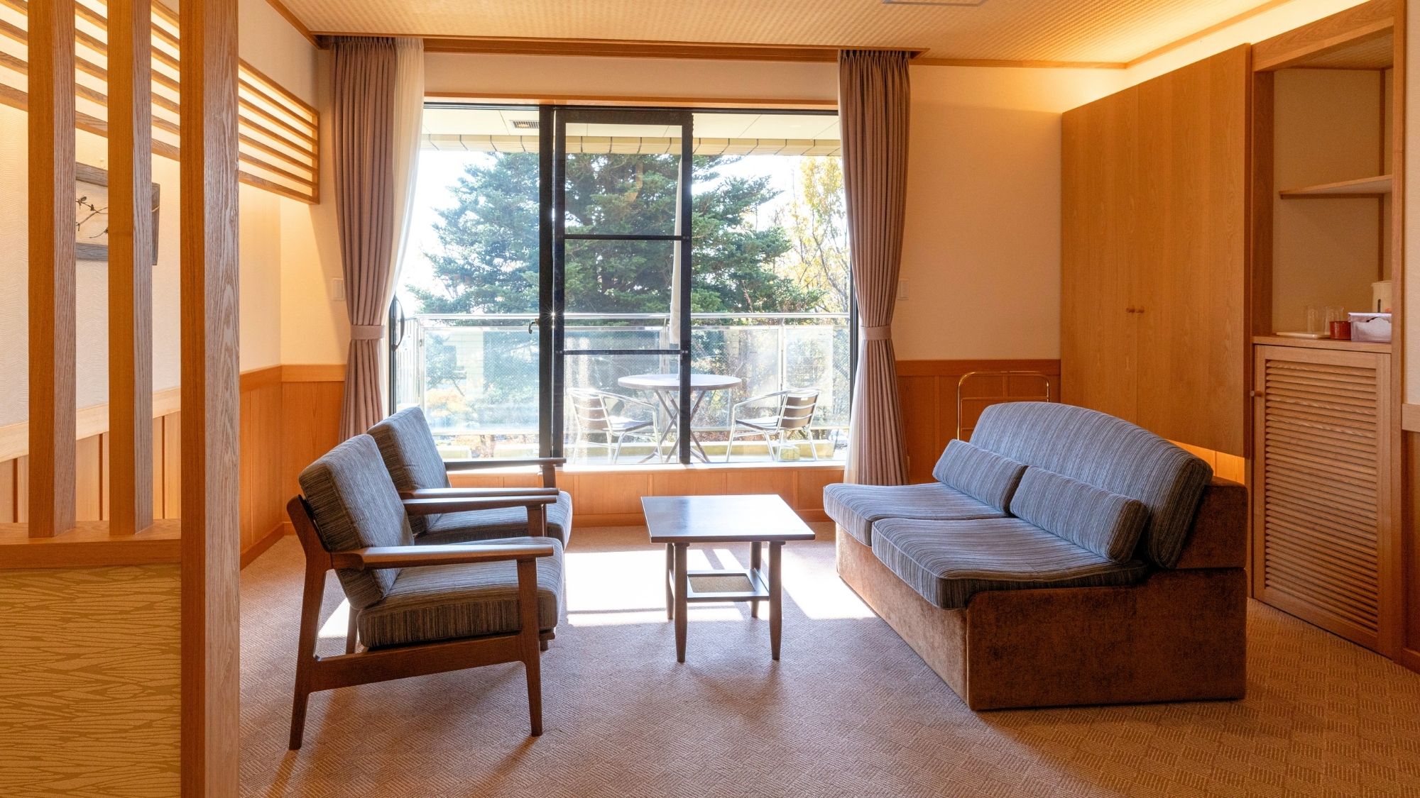 【スペーシャスツイン】