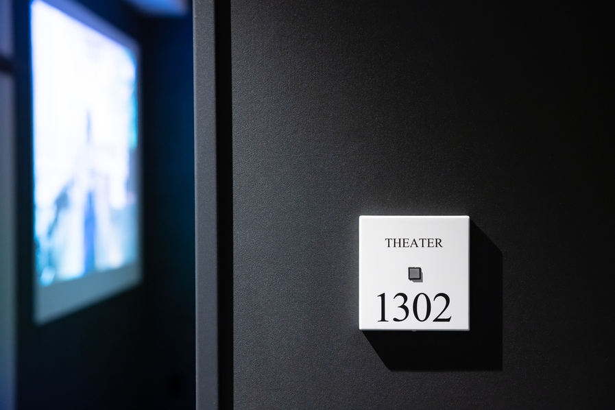 【14時チェックイン】Box Theater Room【朝夕２食付】
