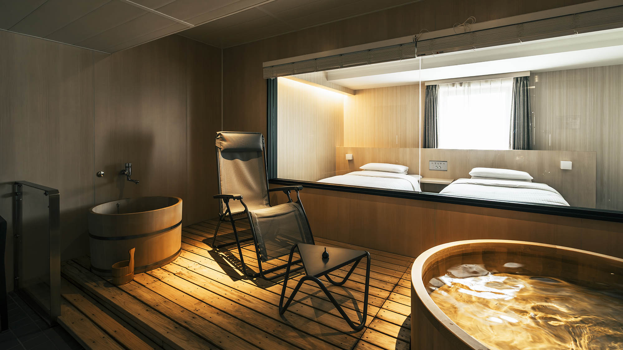 スパツインルーム