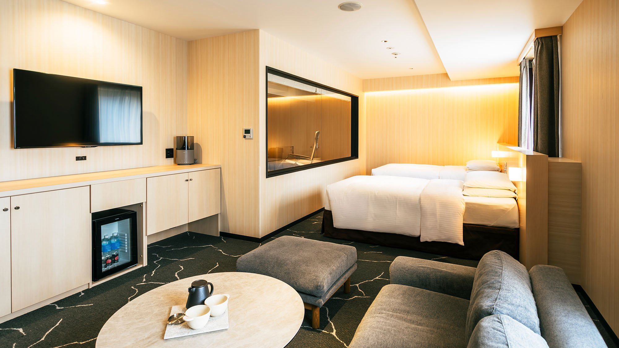 スパツインルーム