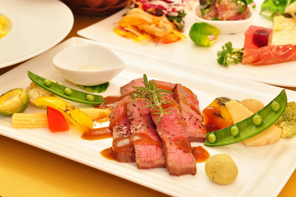 【グルメStyle】夕食メインをブランド牛「秋川牛のソテー」グレードアッププラン（1泊2食）