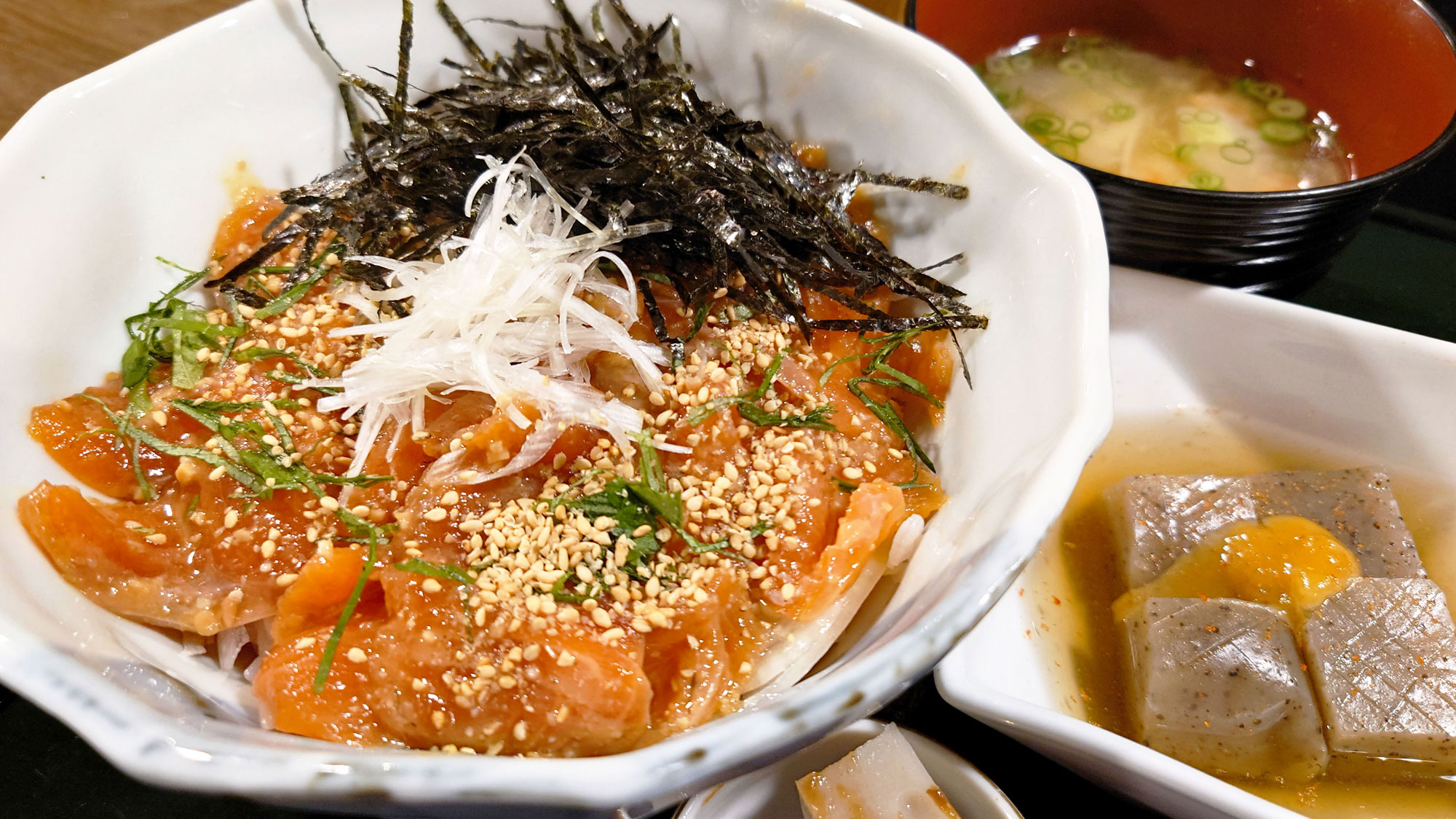 【お料理】原流域の冷たくて清らかな水で育った北芸サーモンです