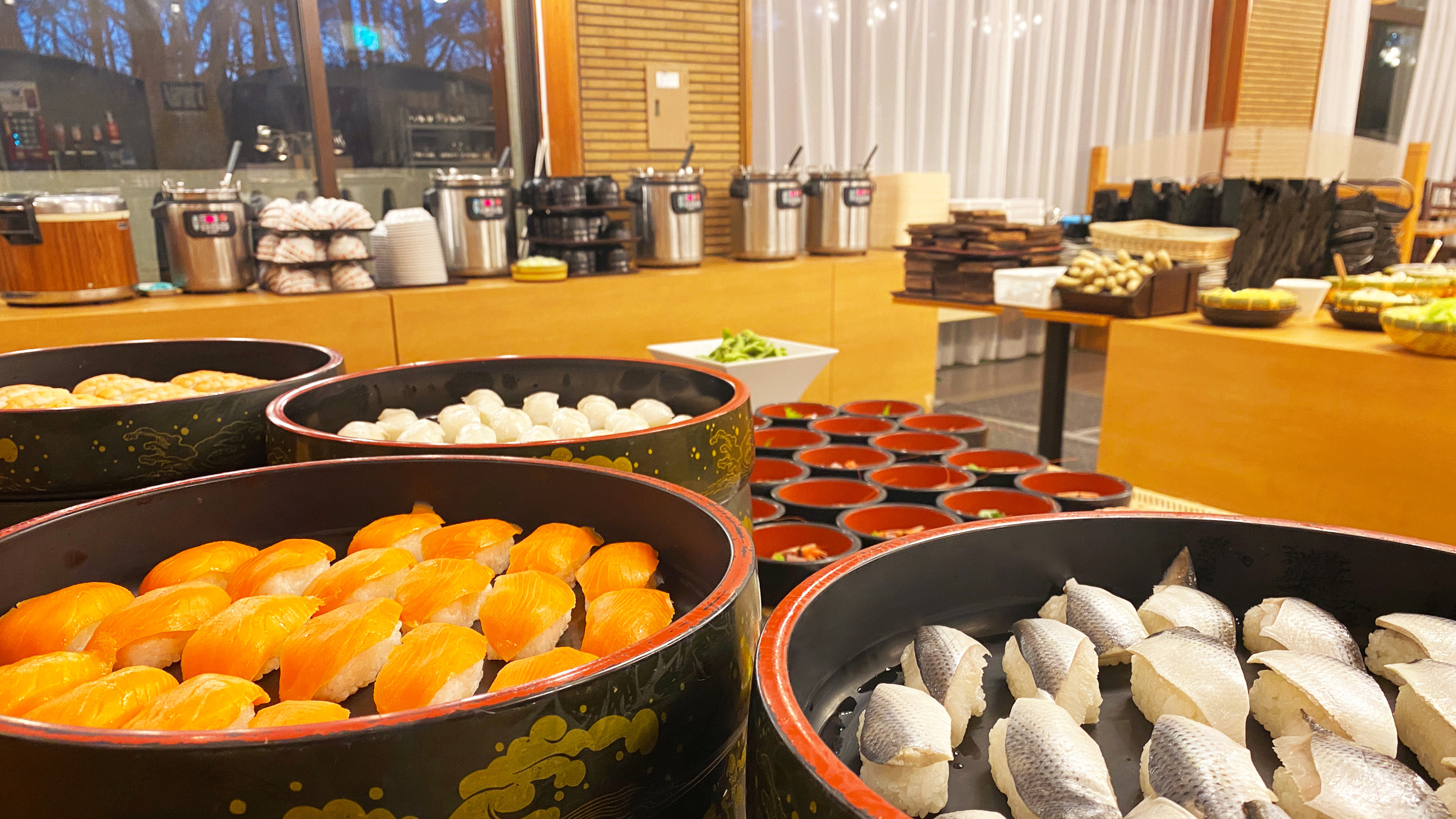 夕食バイキング（一例）