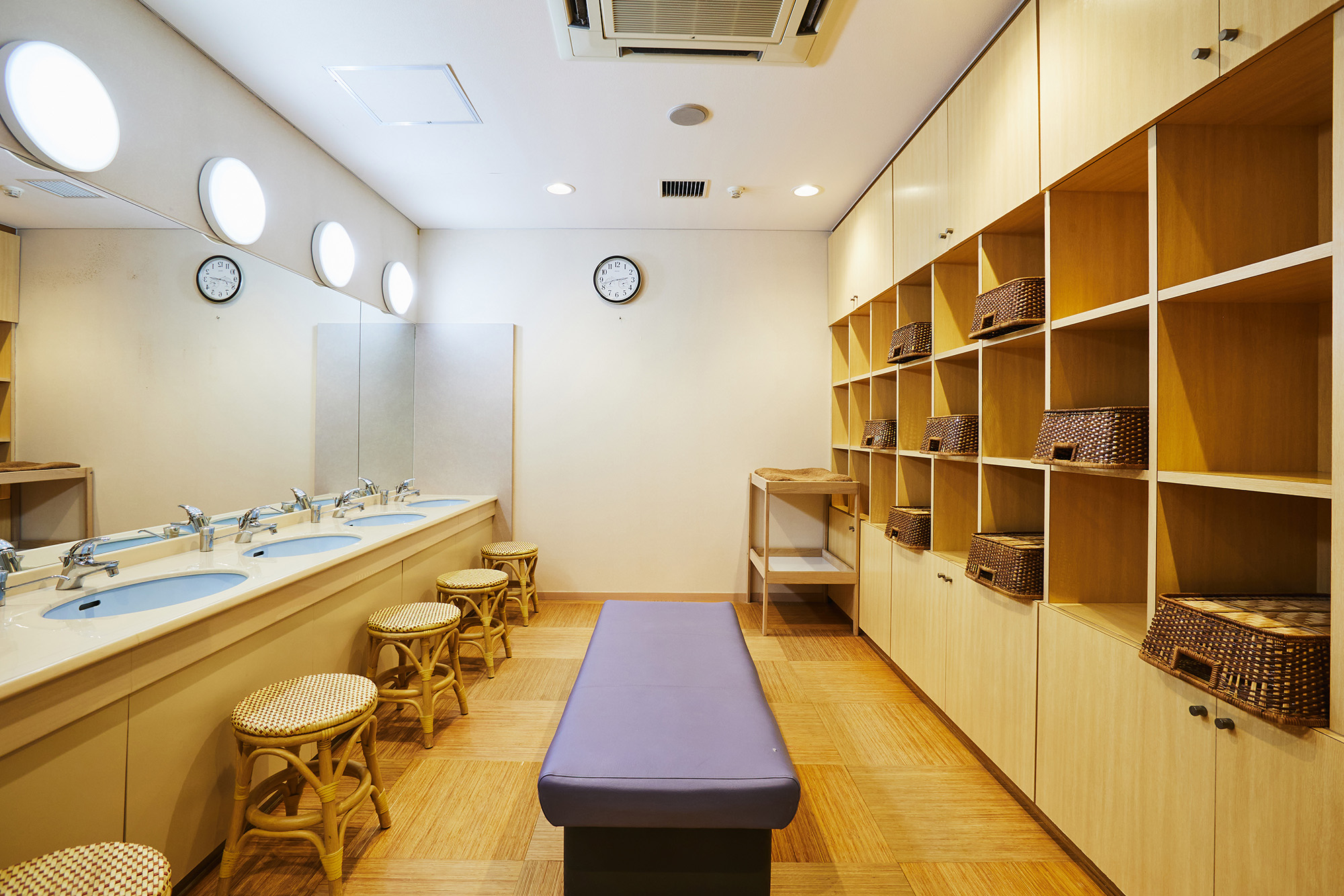 広々とした脱衣所