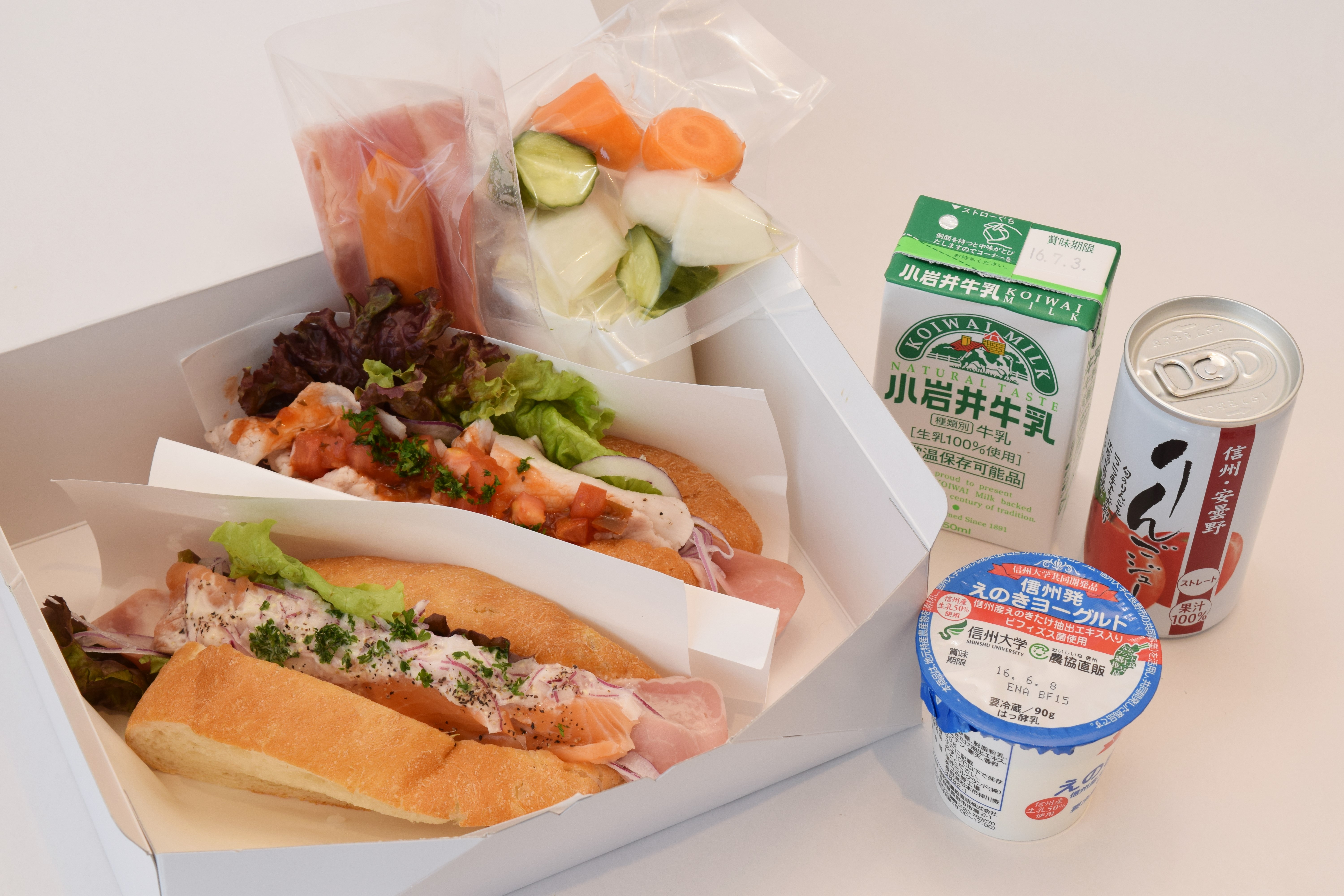 洋食デリバリー朝食