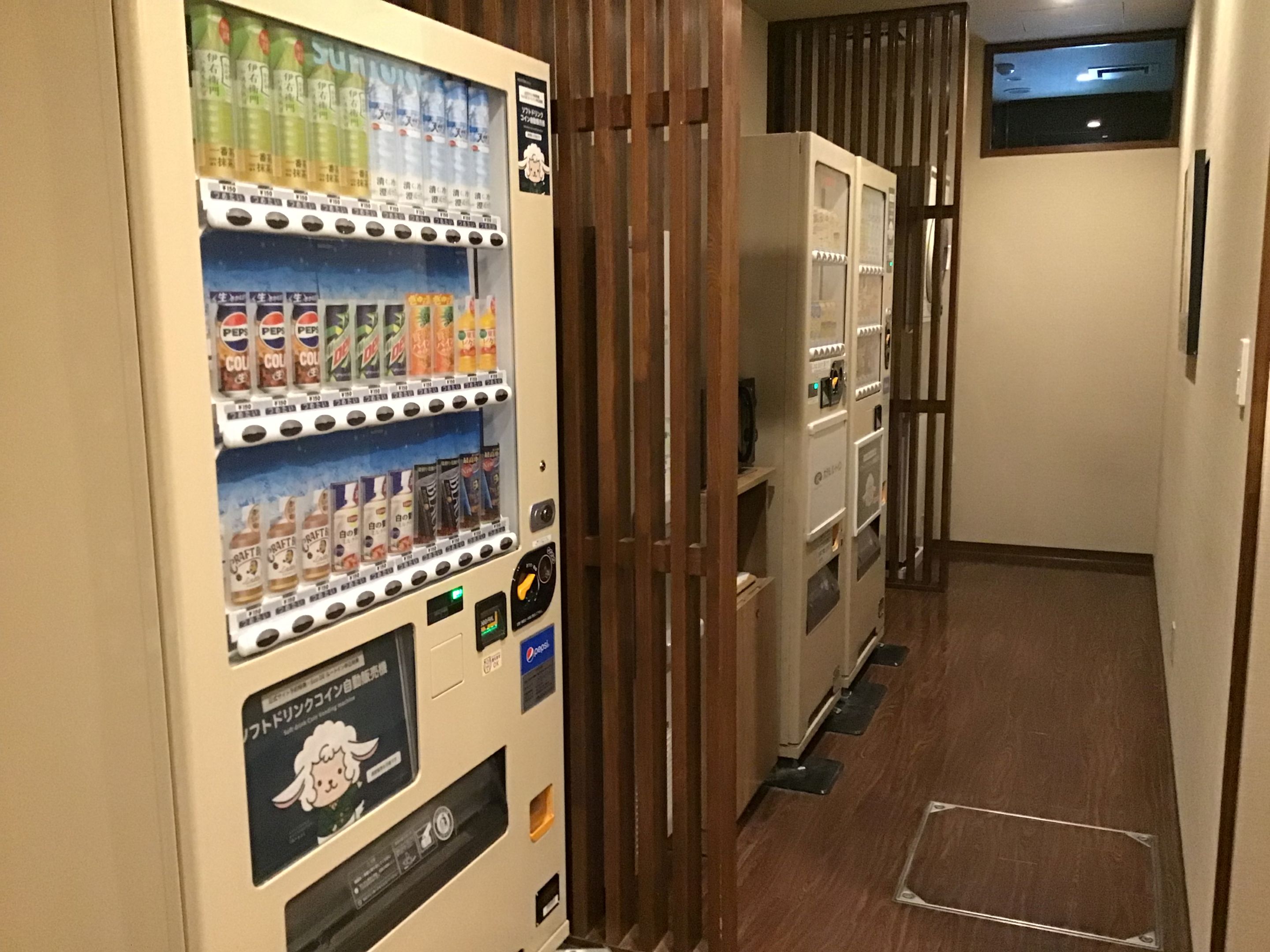 1階自動販売機