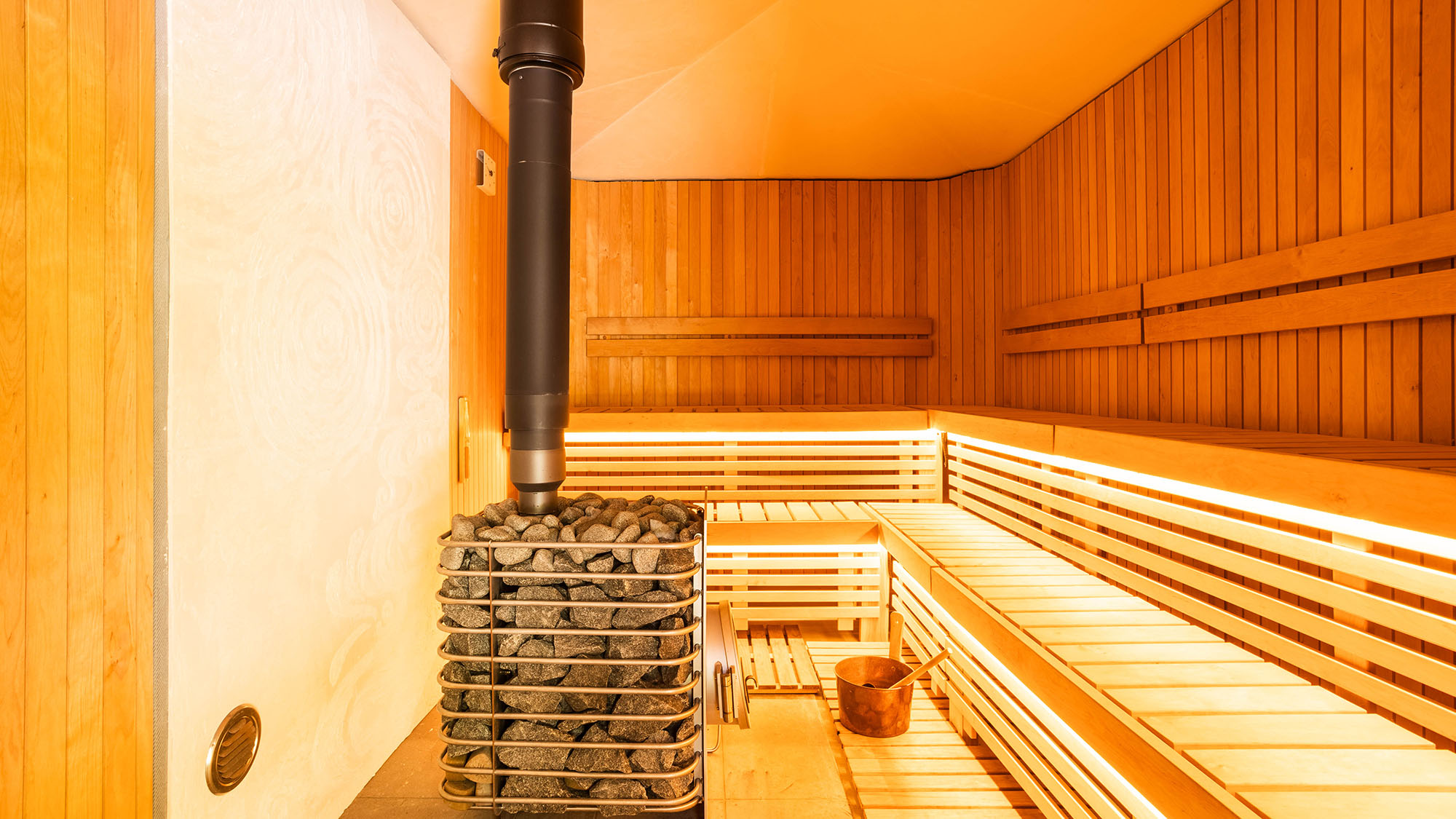 ・【内観】フィンランド式小屋サウナ