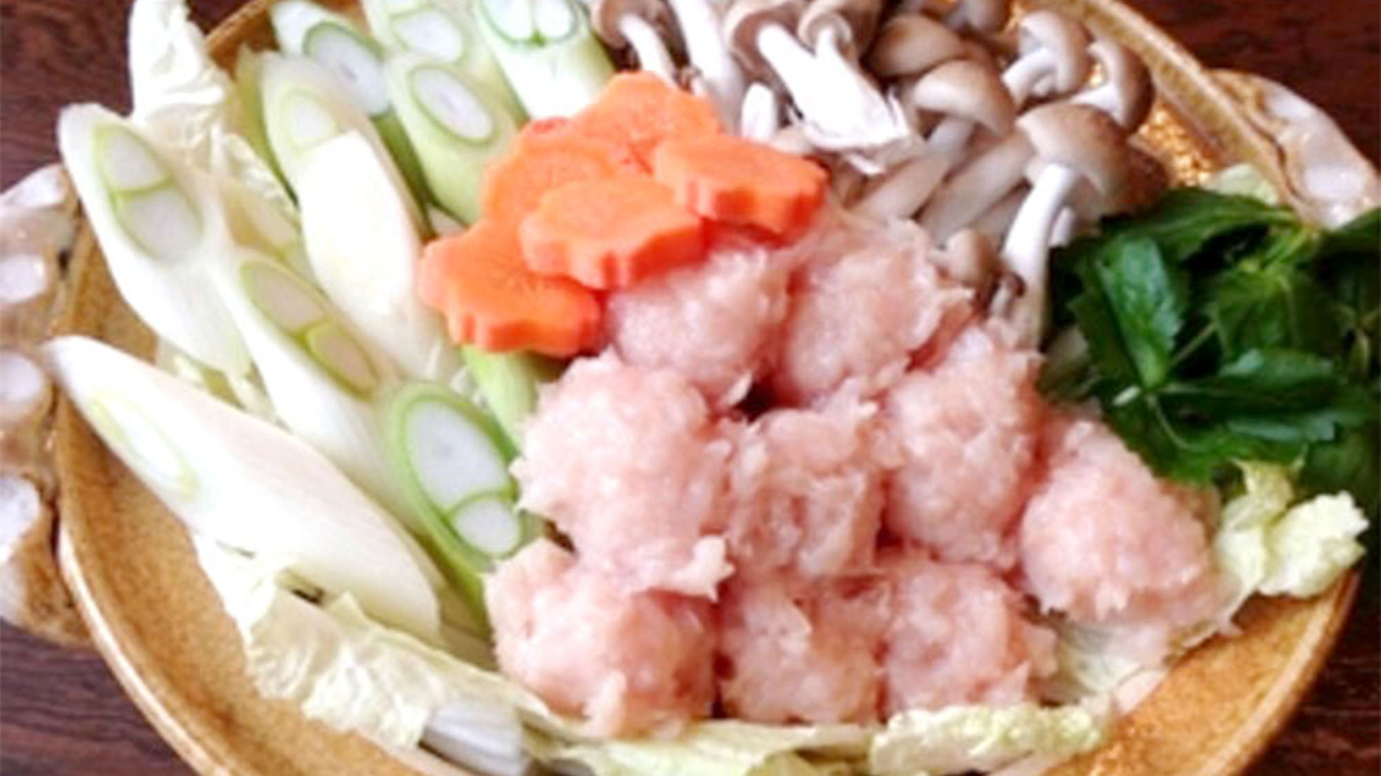 【2食付き／プランA】こだわりの食材で作る【帆立と鶏のつみれなべ】♪
