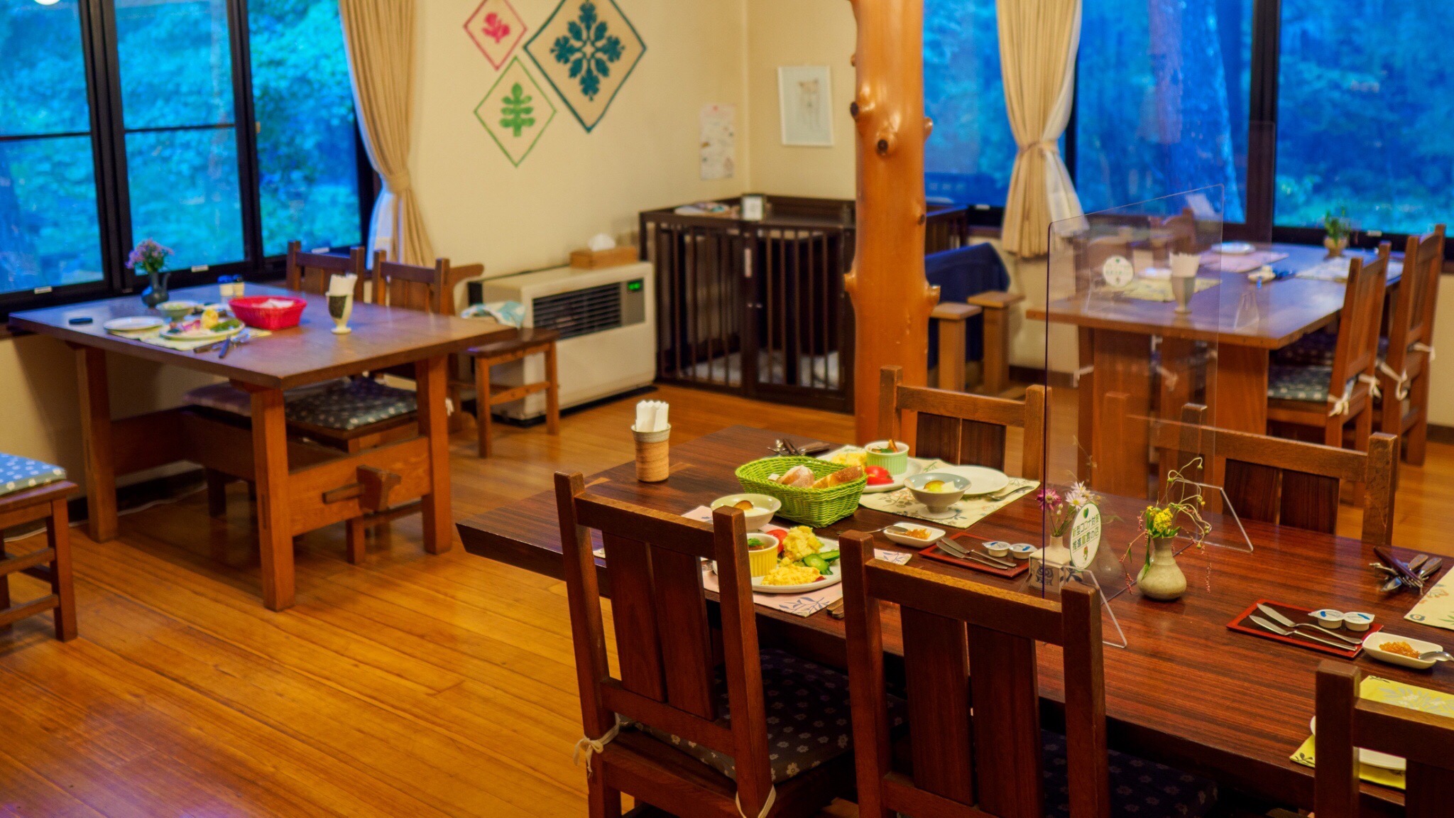 ロッジ上天気ホール