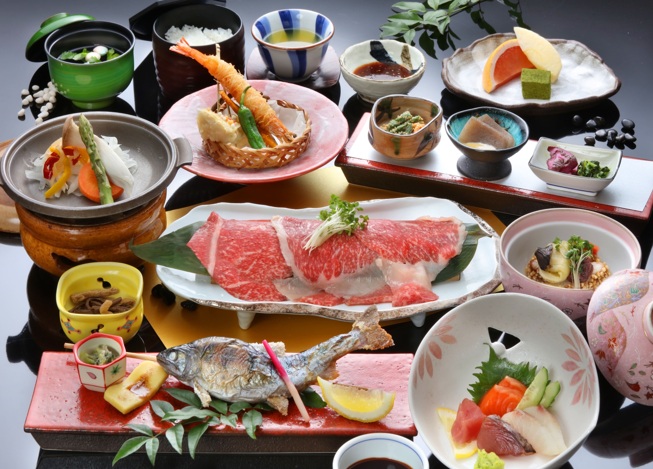 新プラン『旬の香りと味わいを堪能』　季節会席プラン