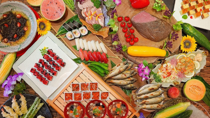 夕食は約50種の人気バイキング。ふくしまの郷土料理や出来たてのお寿司や天ぷらも大好評！