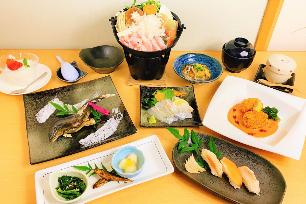 【地元食材盛りだくさん】2025冬のやどり満喫プラン【おかんの太っ腹コース】【添い寝無料】