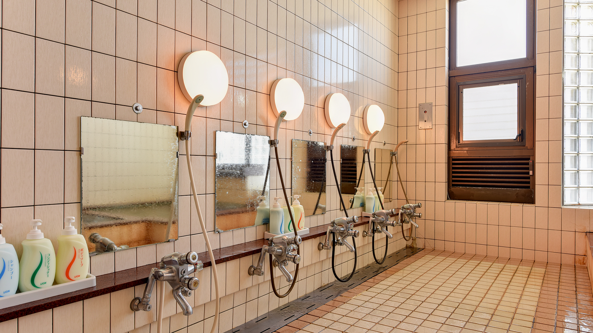 *【大浴場】女性用風呂