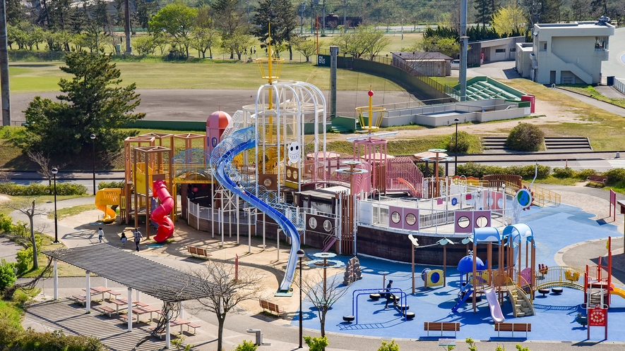 *【総合公園】海族船サンセット号