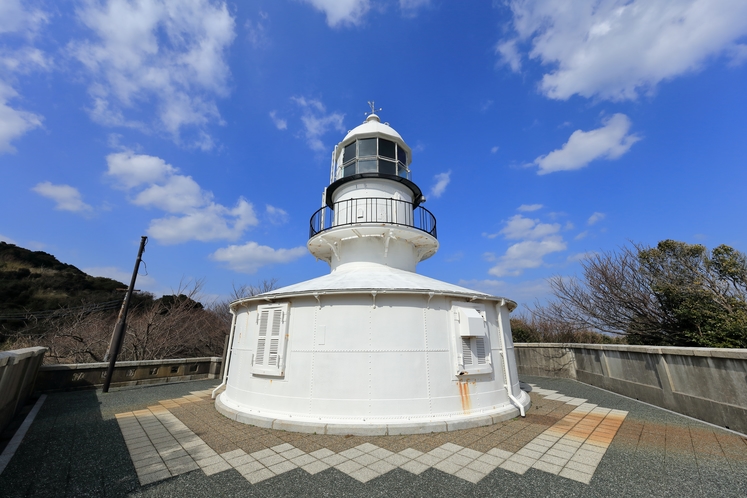 関埼灯台