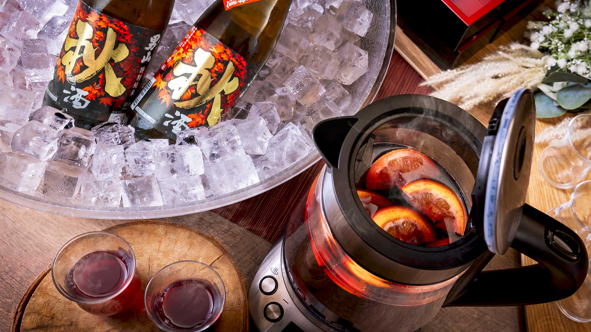 【ラウンジ「ZEN」】秋限定で道内酒造の日本酒やノンアルコールのホットサングリアをご提供。