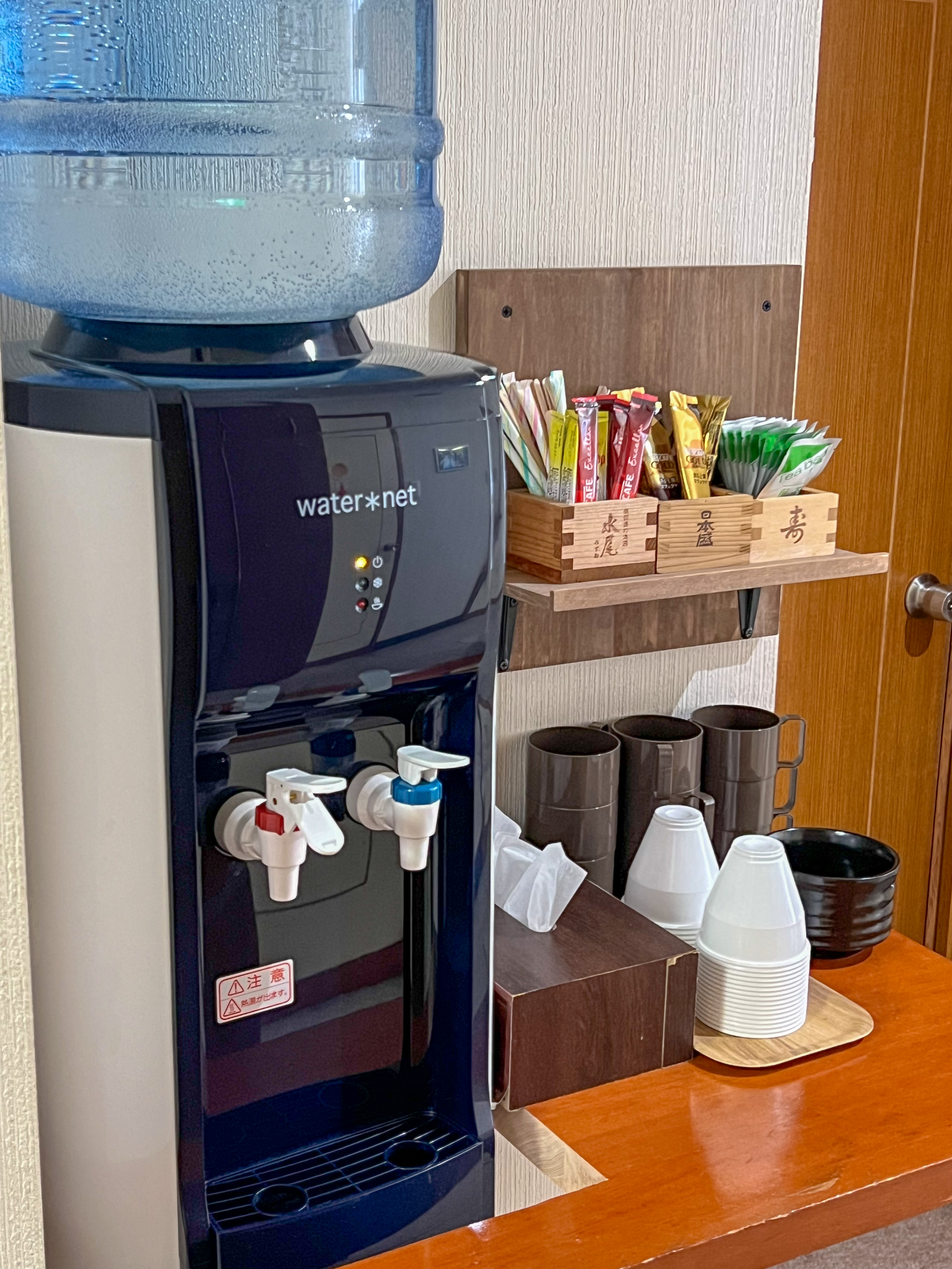 館内ドリンクコーナー