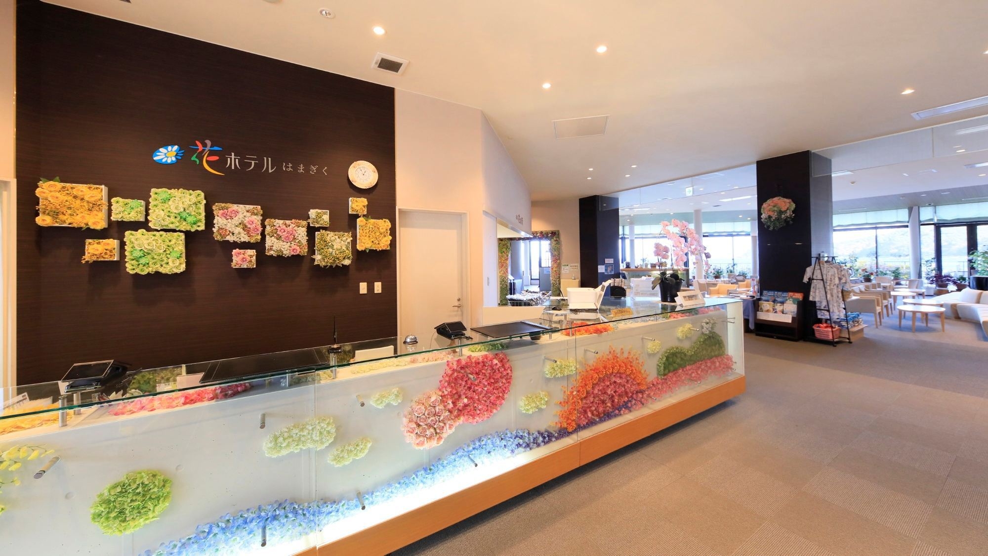 【スタンダード】三陸の海の幸を味わう！あわび陶板焼き付大杯御膳〜海一望♪絶景に癒されるリゾートステイ