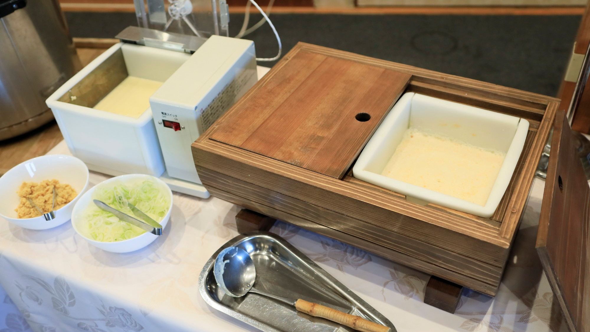 朝食バイキング