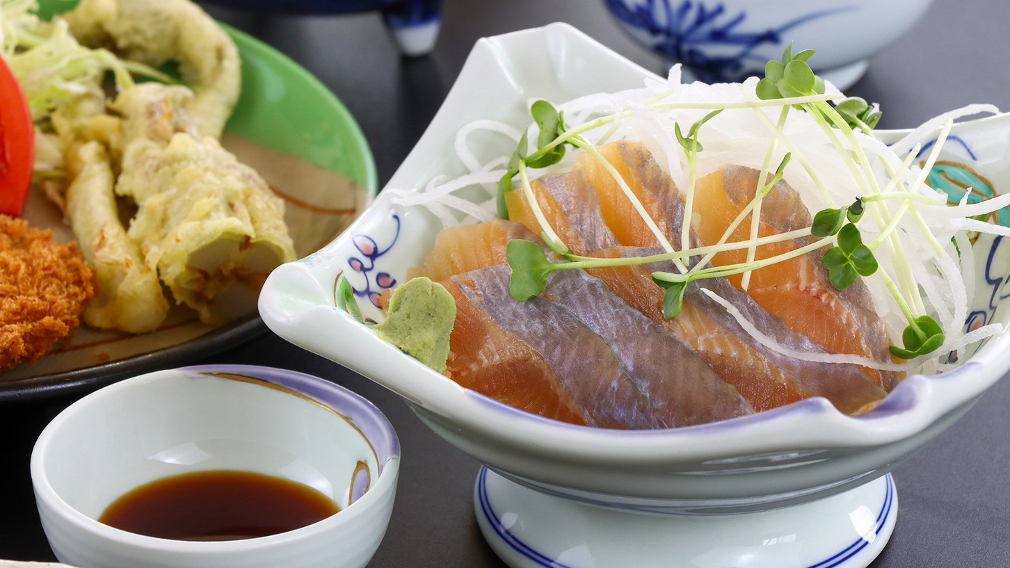 【スタンダード夕食付き】朝は自由に♪夕食はあったか家庭料理を召し上がれ♪
