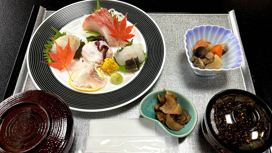 一日10食限定〜日替ビジネス定食プラン〜一泊二食付き「忙しいビジネス利用の方ゆっくりホテルで食事」
